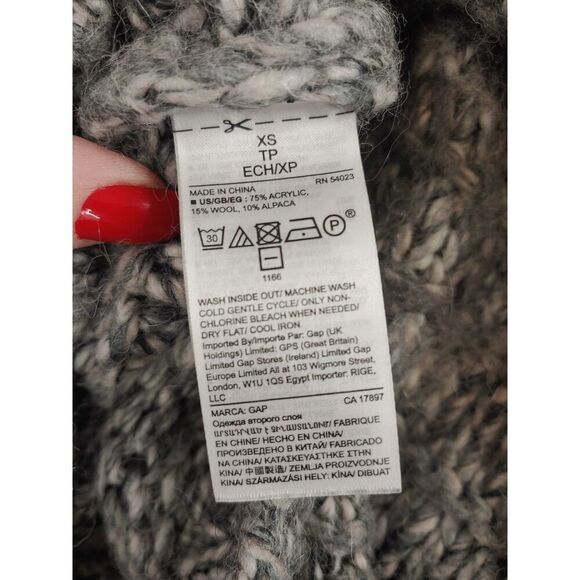 Gap Women's Size XS Grey Chunky Knit Sweater - Picture 6 of 6